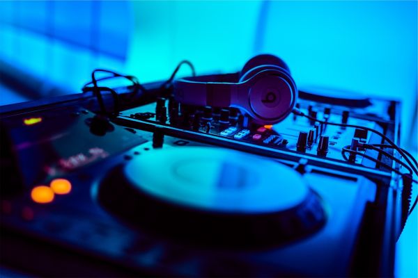 DJs und Musik auf der Hochzeit